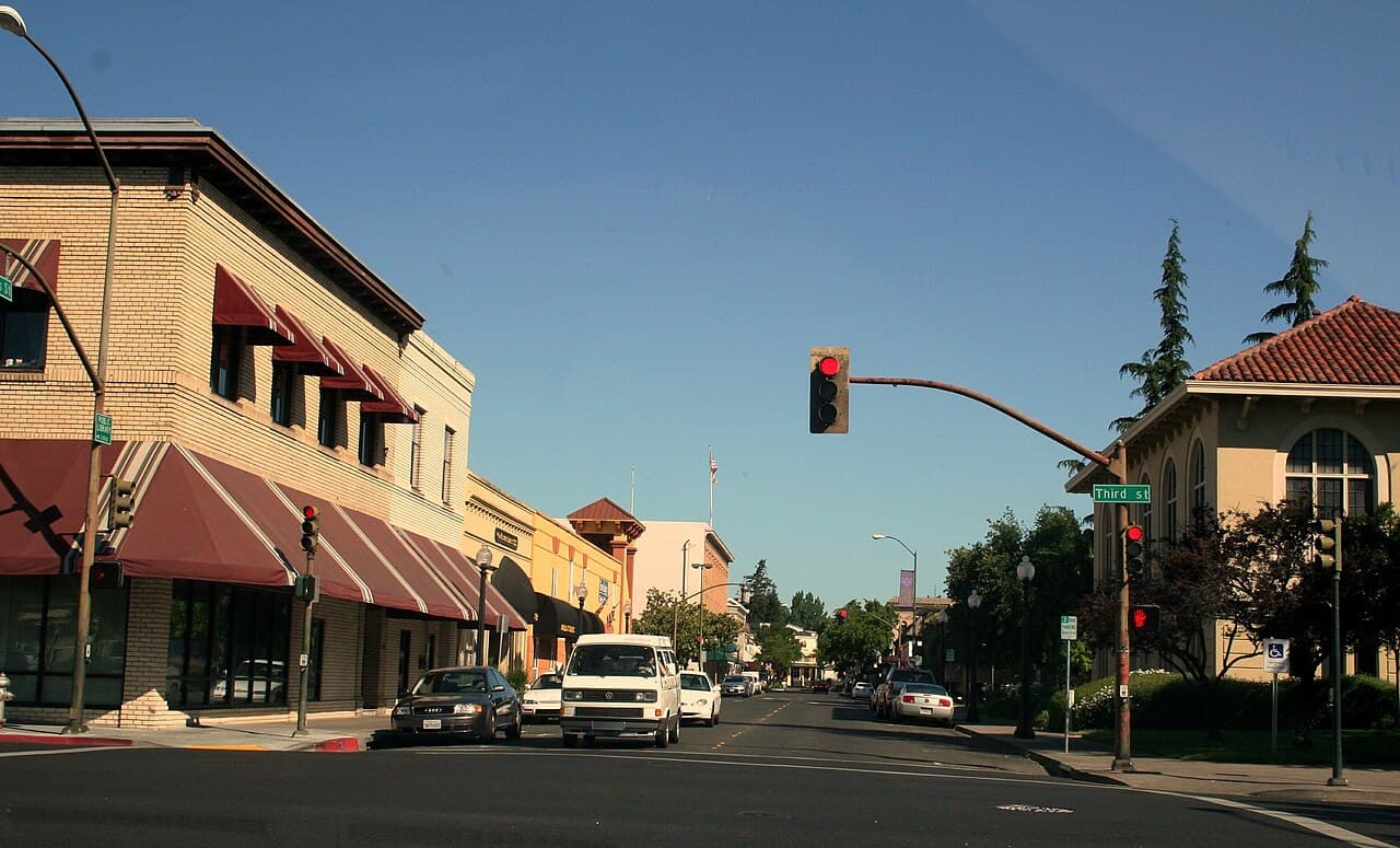A streetscape in downtown Napa.